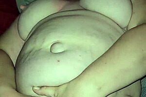 Watch me flick my milf pussy till explosive orgasm cums