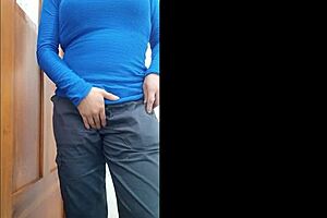 Real nurse reveals her big ass skills on patient in hospital sex tape.