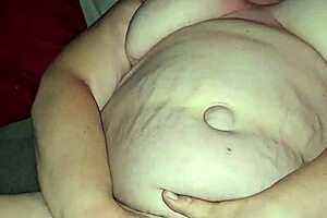 Watch me flick my milf pussy till explosive orgasm cums