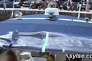 french milfs young amateurs flash fuck outdoors in public spots