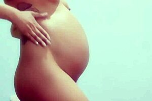 Real Horny Pregnant Latina Fingers Pussy Outdoor in Heat