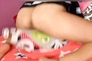 i love dancing to my favorite music while fingering my pretty pink latina pussy 😘