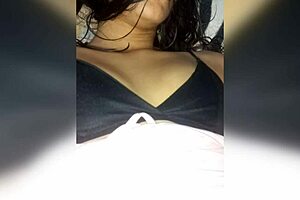 Warming Up Sexy 18-Year-Old College Coed Before Hardcore Pussy Pounding