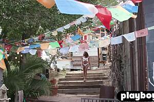 stunning ebony scarlit scandal strips big ass outdoors teasing pussy