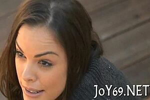 hey watch this cute teen rub her tight pussy!