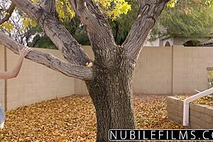 gia paige and jenna sativa hairy lesbian outdoor pussy licking