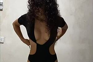 Colombian latina flashes tits pussy deciding outfit