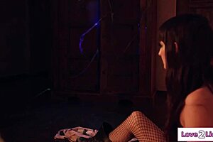 Busty Milf Spirit Devours Wet Pussy in Steamy Lesbian Licking Frenzy