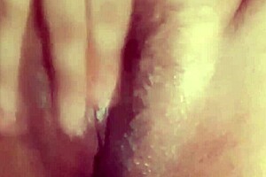 small cock cumshots and fimose jerks while gf squirts hard