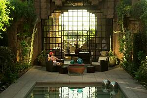 hey rayveness here sucking and fucking this big cock dry