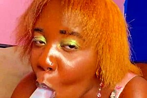 i'm playin my beautiful pussy makin creamiest mess solo