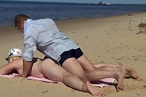 Bold Beach Milf Bent Over for Juicy Outdoor Doggystyle Creampie