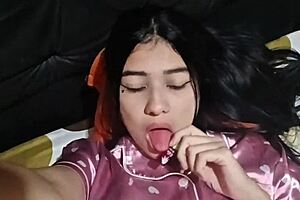 Caliente Latina Chica Wakes Up for Intense Solo Pussy Masturbation Homemade